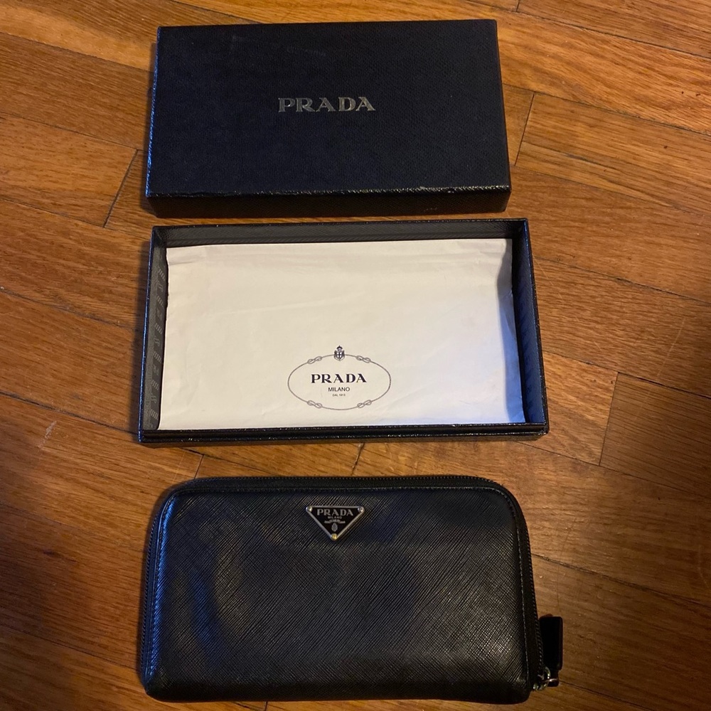 Prada Wallet - image 2